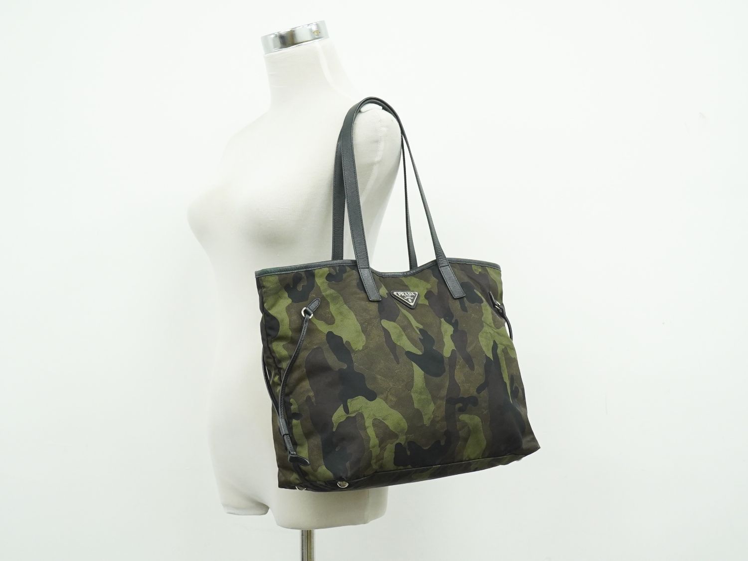 本物 プラダ PRADA カモフラージュ 迷彩柄 ショルダーバッグ トート