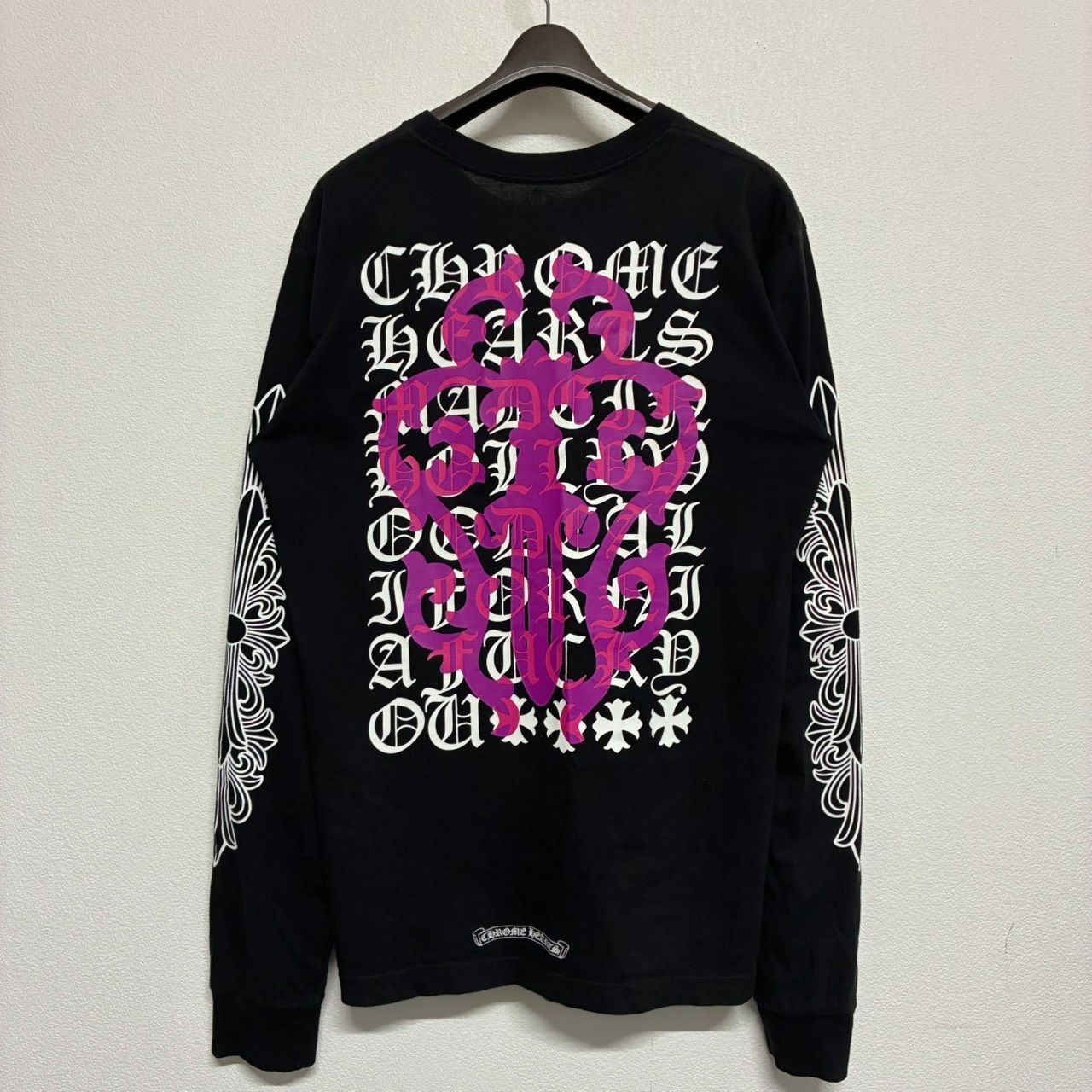 CHROME HEARTS クロムハーツ ダガー アイチャート ロゴ 黒 ブラック ピンク 長袖 ロング Tシャツ ロンT トップス メンズ レディース Lサイズ 美品 2733