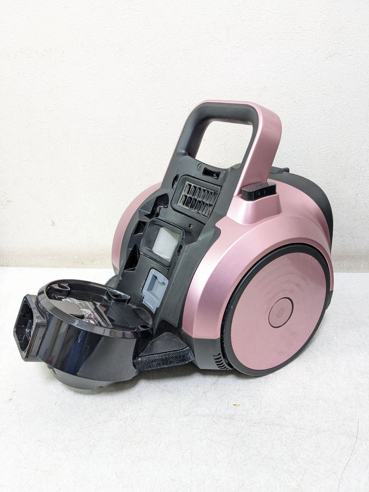東芝 VC-MG710 サイクロン式掃除機 - メルカリ