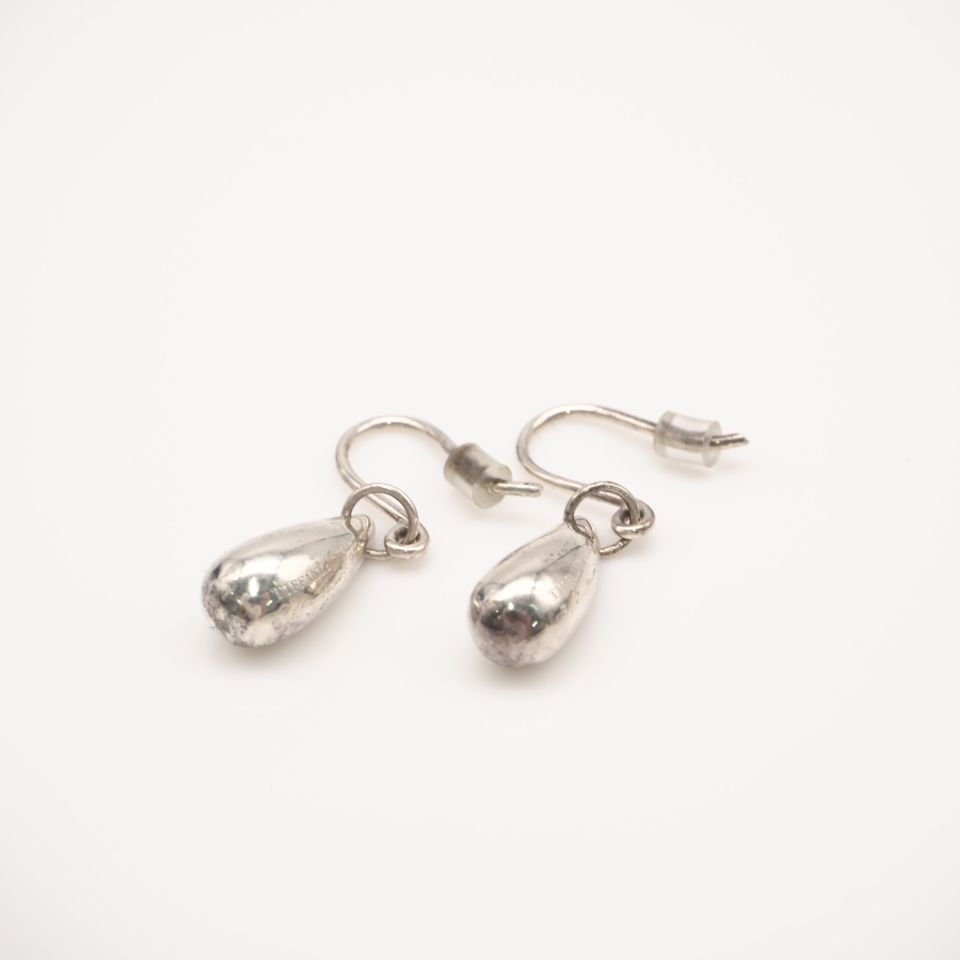 ★3日以内返品可★ 美品 TIFFANY&Co. ティファニー エルサ ペレッティ ティアドロップ ピアス SV925 - ピアス シルバー シルバー レディース