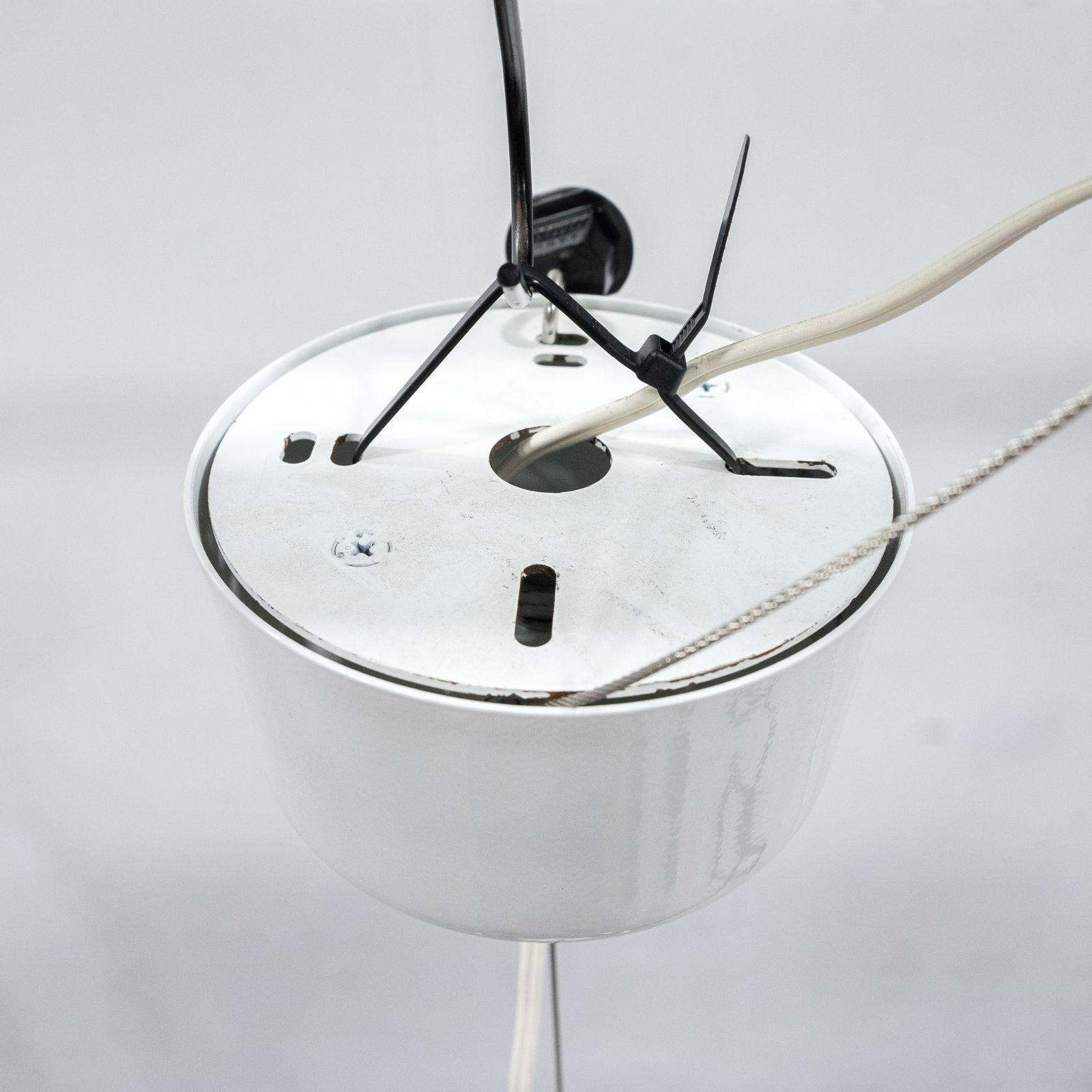 【展示品】Lasvit / Spin White / ラスビット 【展示品】Lasvit / Spin White / ラスビット