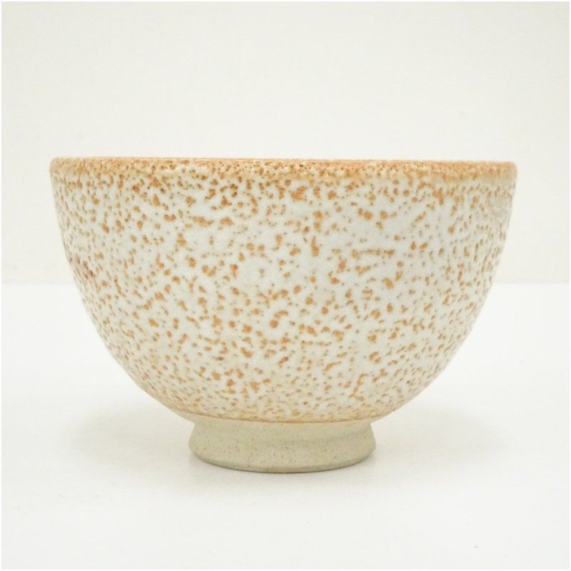 古い 志野 茶碗 茶道具 抹茶茶碗手作り陶器 時代物 骨董 久尻窯造 志野茶碗（紙箱） 茶道 抹茶 おしゃれ 抹茶茶碗 抹茶碗 和