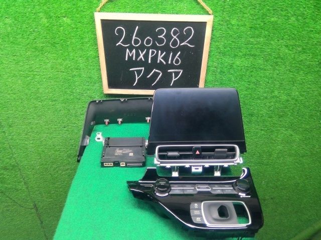 アクア オーディオ 6AA-MXPK16 86140-52690 089 自社品番260382