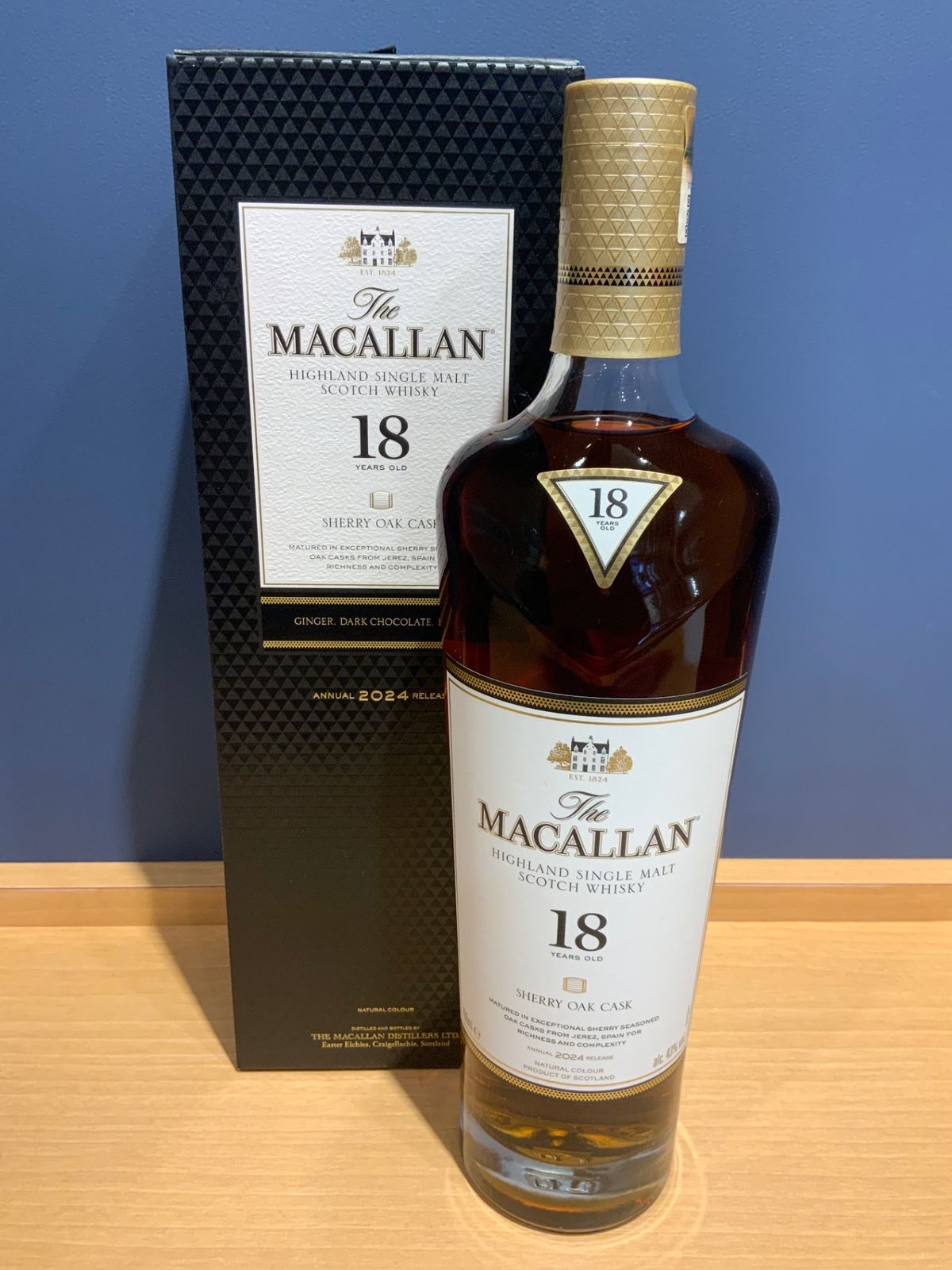 ザ・マッカラン　18年　シェリーオーク【正規品】700ml