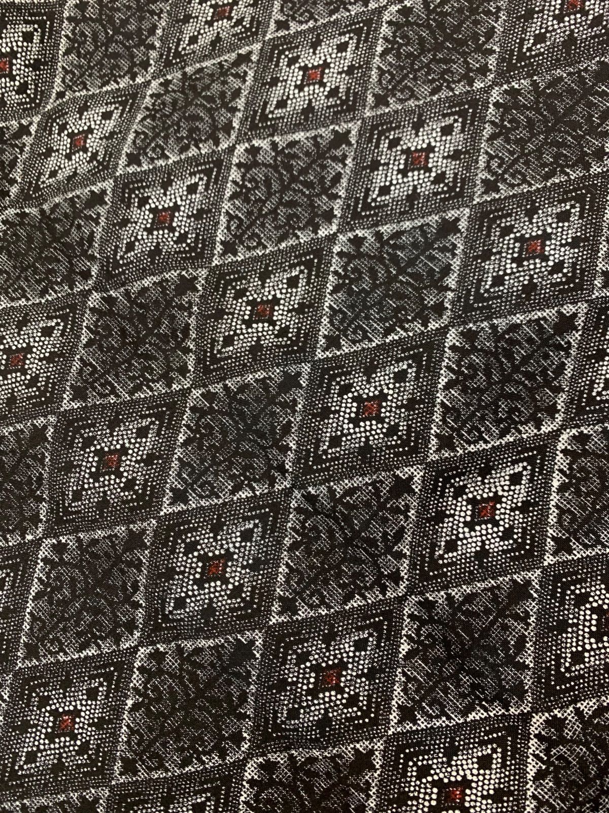 美品 本場大島紬 龍郷柄 着物 - メルカリ