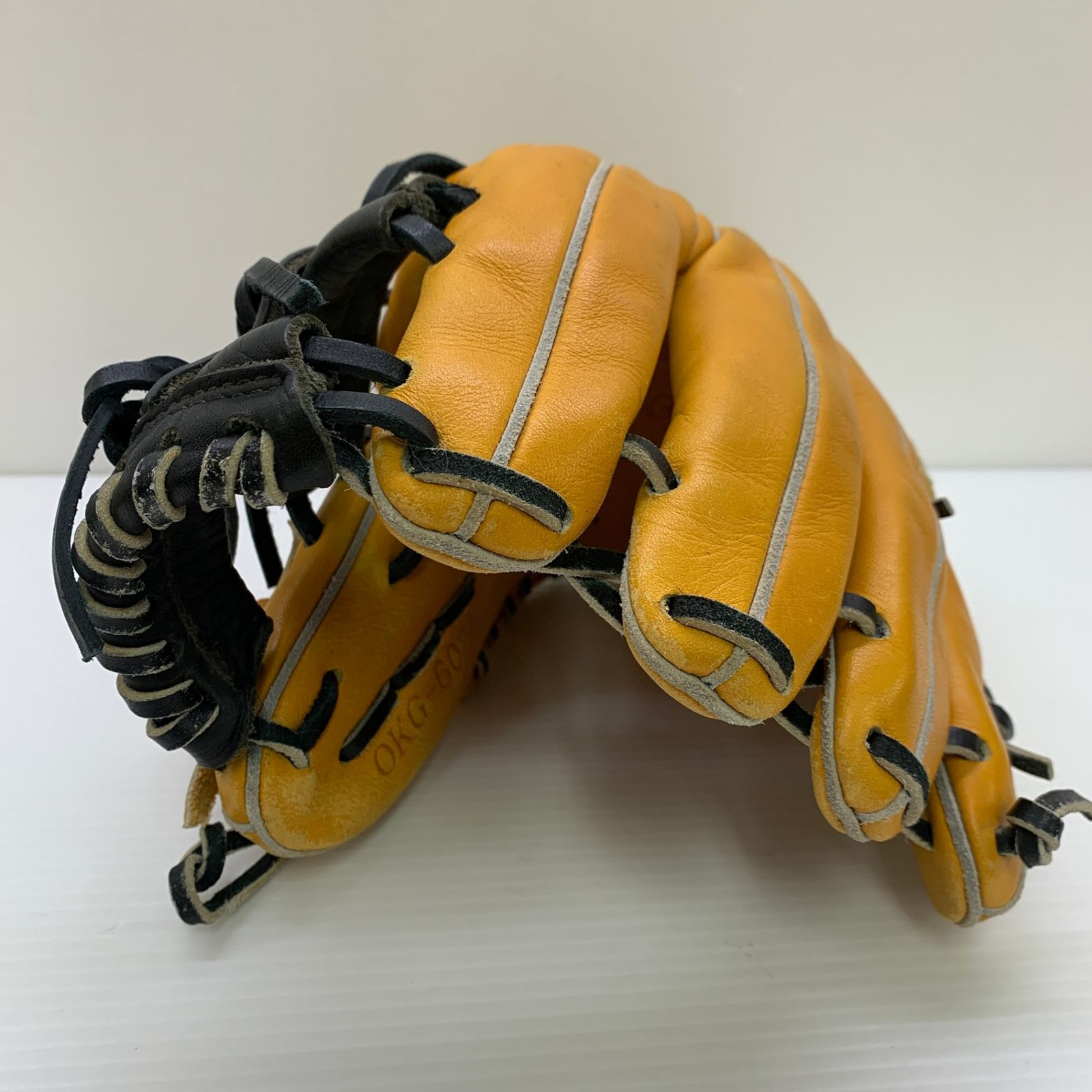 ハイゴールド HI-GOLD 己極 OKG-6024 軟式 大人 一般 二塁手・遊撃手用