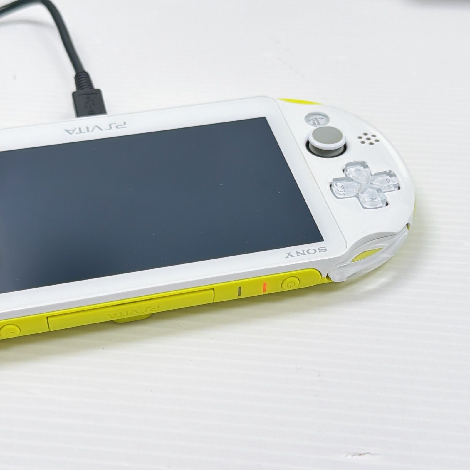 美品 PSVITA PCH 2000 ライムグリーン ホワイト PlayStation Vita FW3 