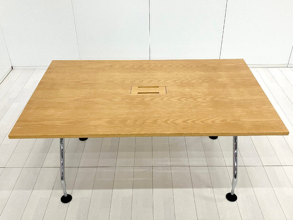 美品 Vitra ヴィトラ adhoc アントニオ・チッテリオ デスクW2400 vitra / ヴィトラ□adhoc/アドホック□ミーティングテーブル/会議