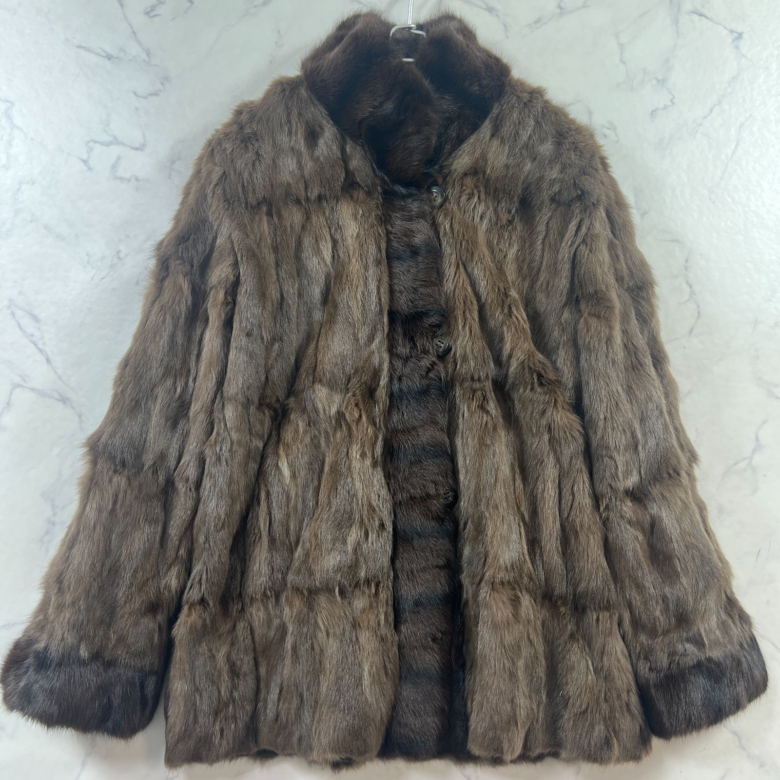 BALMAIN バルマン 毛皮 コート リバーシブル シルク１００％ ９号サイズ 極美品 バルマン シルク100% リス 毛皮コート リバーシブル リアル