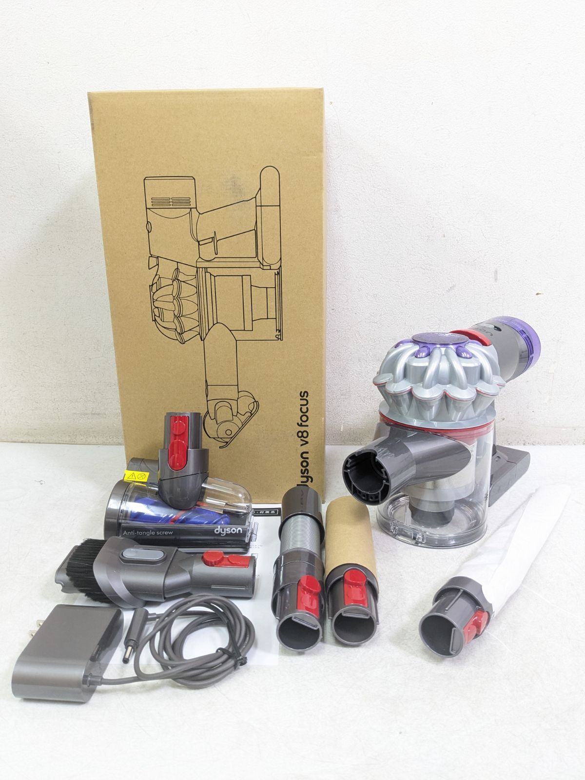 ダイソン V8 HH15 2025年製 掃除機 ハンディクリーナー