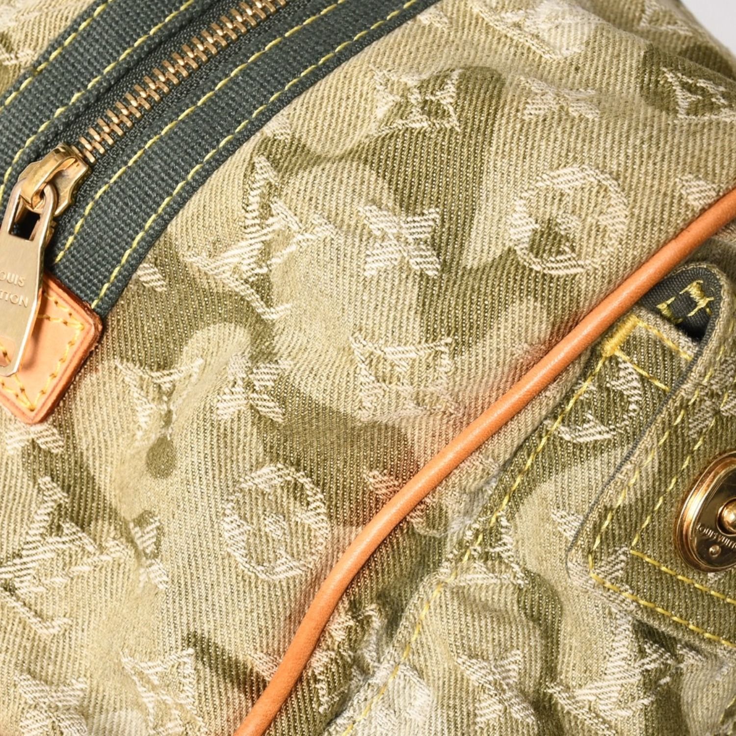 LOUIS VUITTON ルイヴィトン モノグラモフラージュ デニム ジャスミン LOUIS VUITTON ルイヴィトン モノグラモフラージュ デニム ジャスミン