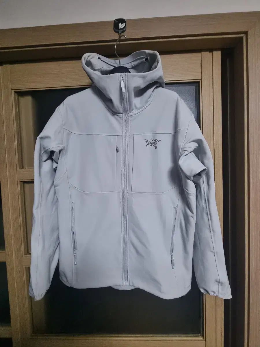 ARC'TERYX アークテリクス フードジップアップ ジャケット ライトグレー