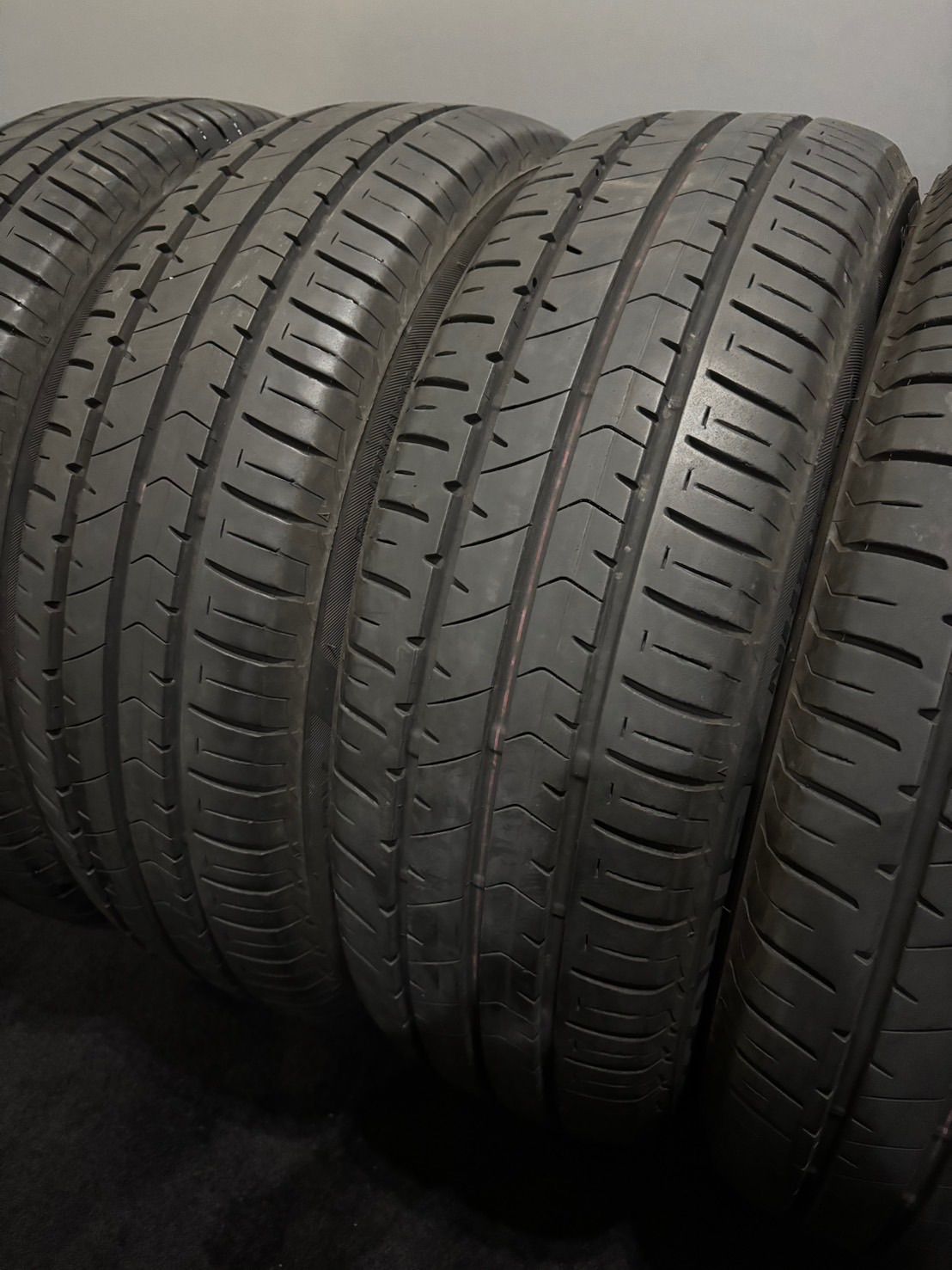 ★195/60R16 BRIDGESTONE/ECOPIA NH100RV 21年製 夏タイヤ サマータイヤ 4本 セレナ (4-M615)