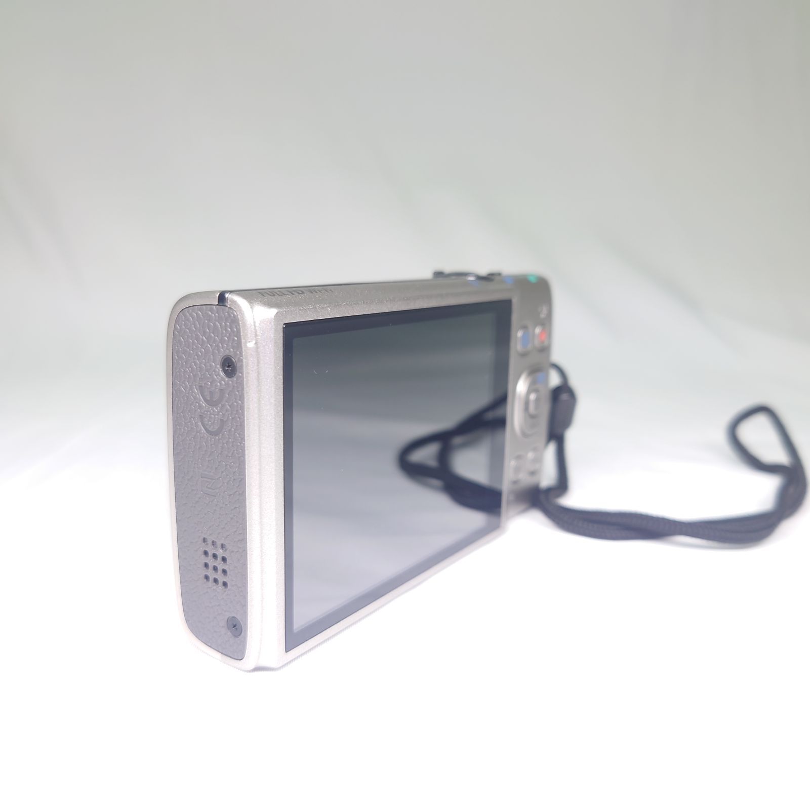 極美品 Canon IXY 650 シルバー Wi-Fi対応 動作確認済み