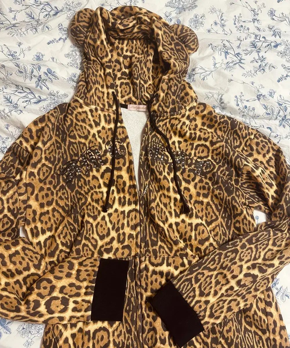 ベメクル ギャル レオパード フーディー bear gal hood エッグコラボ Babymetalclub