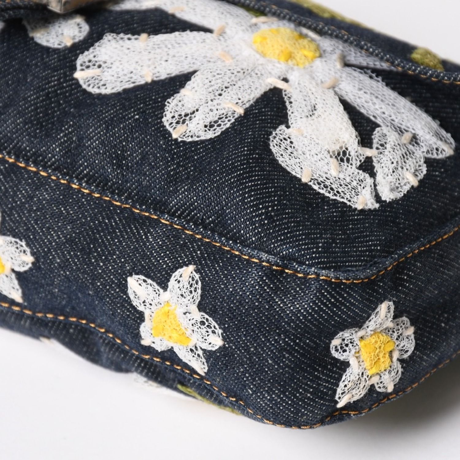 FENDI フェンディ マンマバケット デニム ワンショルダーバッグ