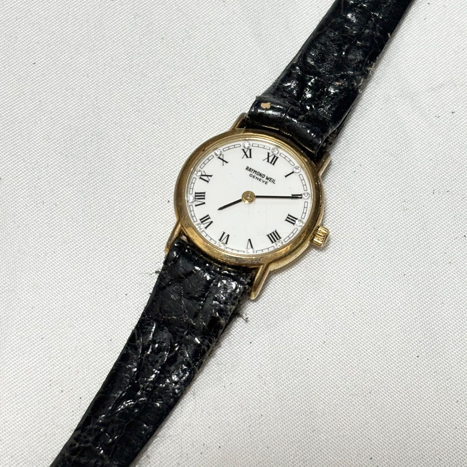 【送料無料】RAYMOND WEIL/レイモンド・ウェイル/GENEVE/ジュネーブ/ホワイト×ブラック/5758/クォーツ腕時計/電池切れ/動作未確認/中古品/ジャンク品扱い