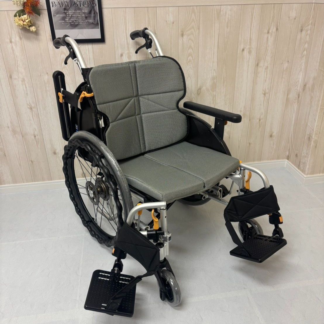 消毒済 中古 車椅子】すぐ使える車椅子 美品 NEXT-50B 松永製作所