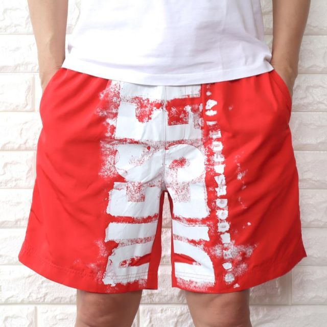【並行輸入品】訳あり特価 Sサイズ ディーゼル ハーフパンツ メンズ レッド ビーチショーツ 海パン 短パン ブランドロゴ DIESEL A13222 0KLAU 42A