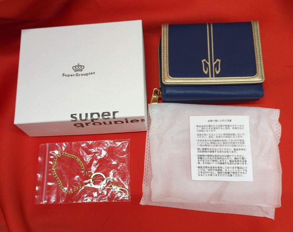Super Groupies HUNTER×HUNTER 財布 クラピカモデル