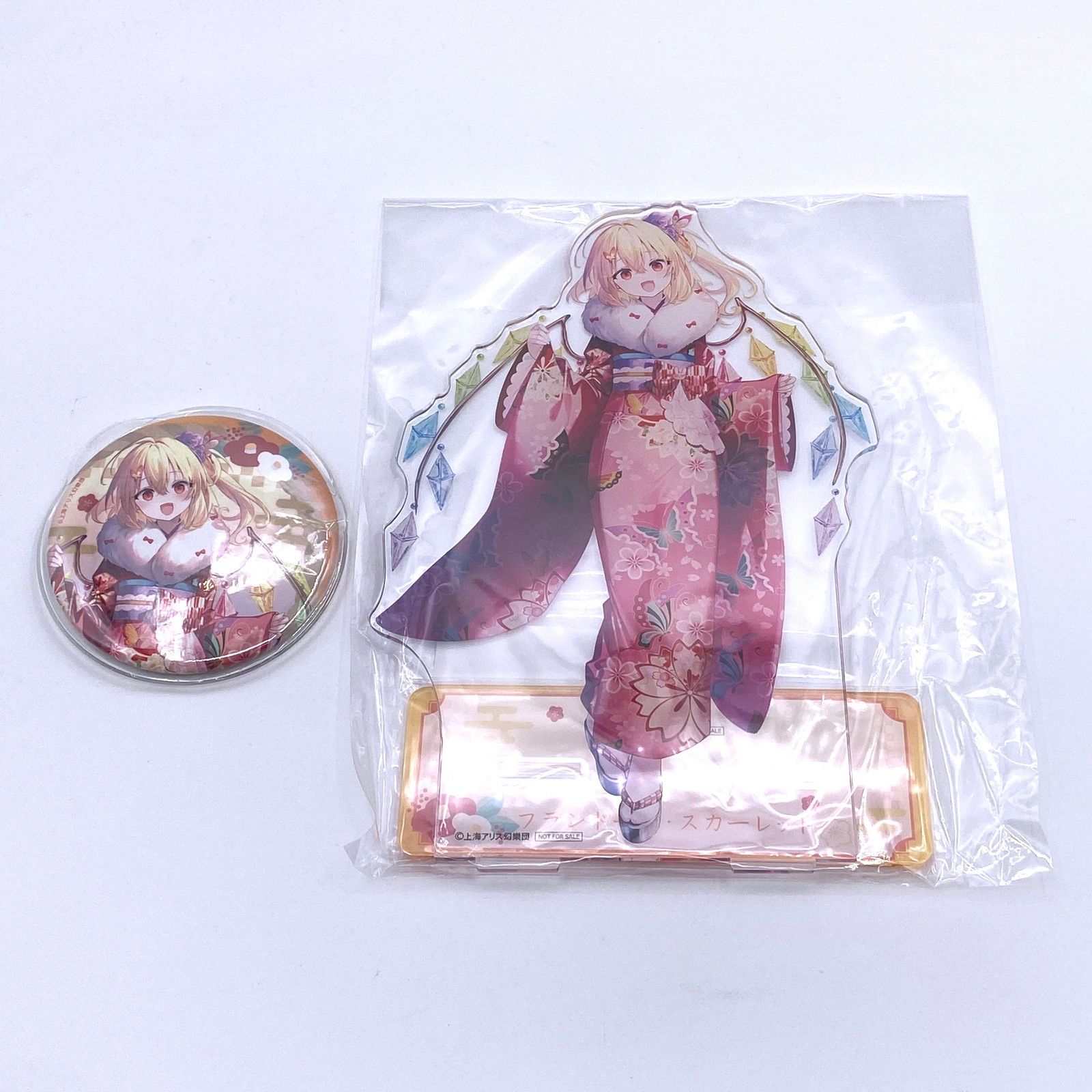倉吉店】中古 BIGアクリルスタンド＆缶バッジセット 「 ラッキー缶