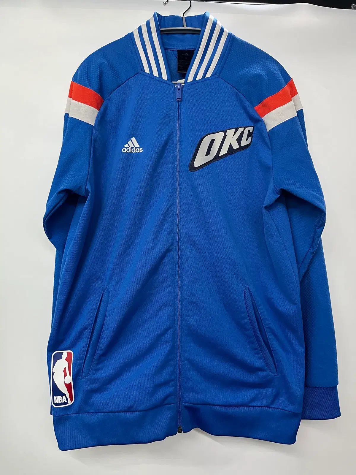 アディダス NBA オクラホマ シティ サンダー OKC バスケット ジャケット M サイズ