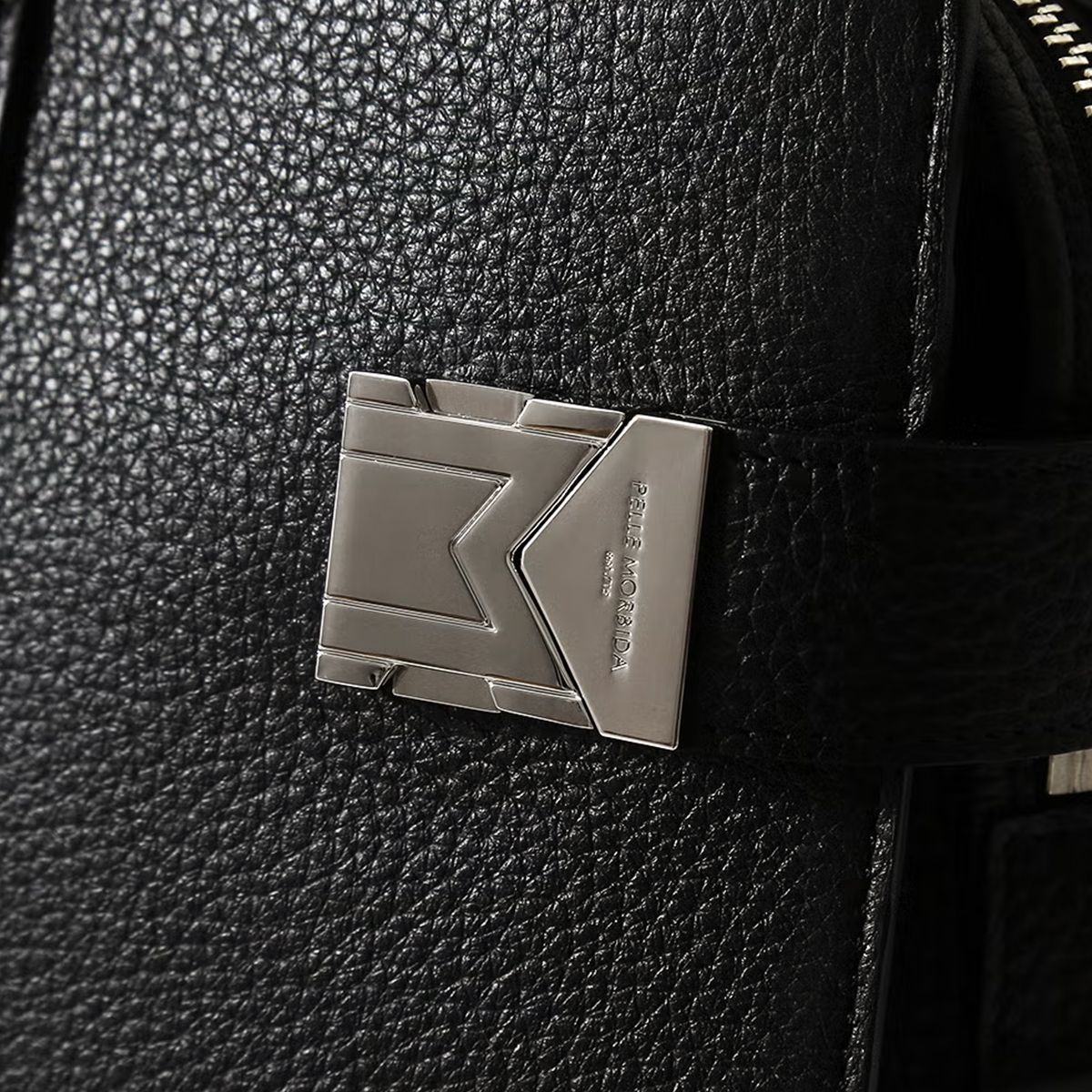 ペッレモルビダ メイデンボヤージュ トートバッグ ビジネストート 本革