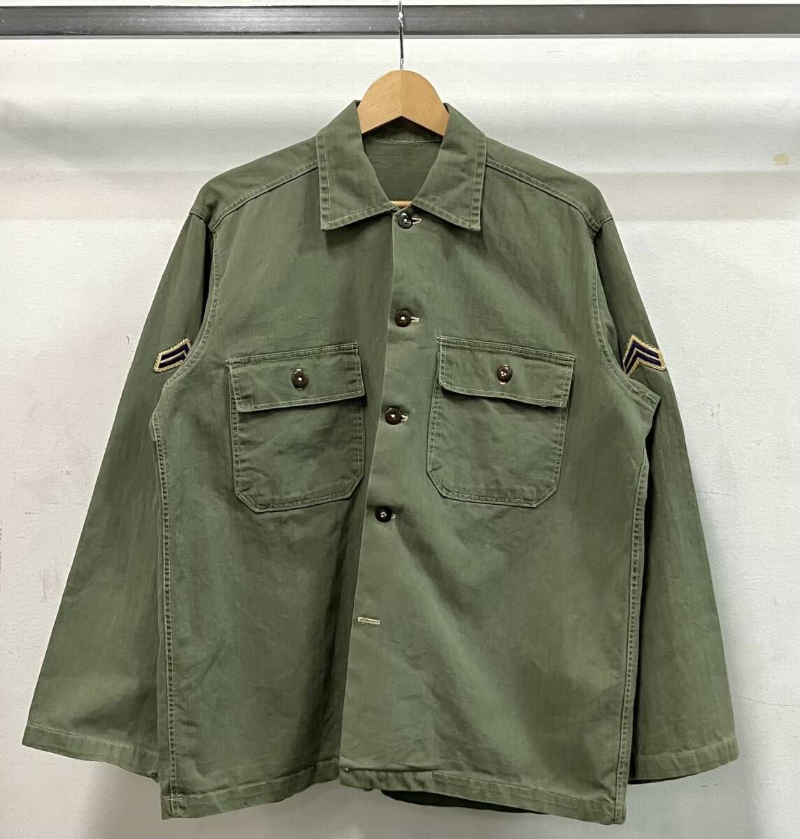 US ARMY アメリカ陸軍 ユーティリティシャツジャケット 長袖シャツ グリーン ヘリンボーン 穴有