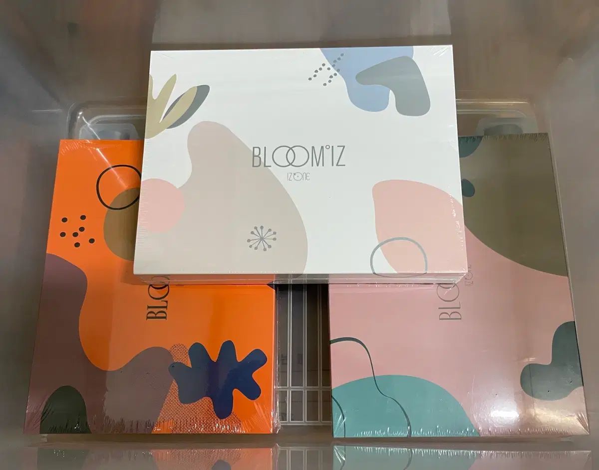 未開封) IZ*ONE(アイズワン) BLOOM*IZ アルバム 3種セット