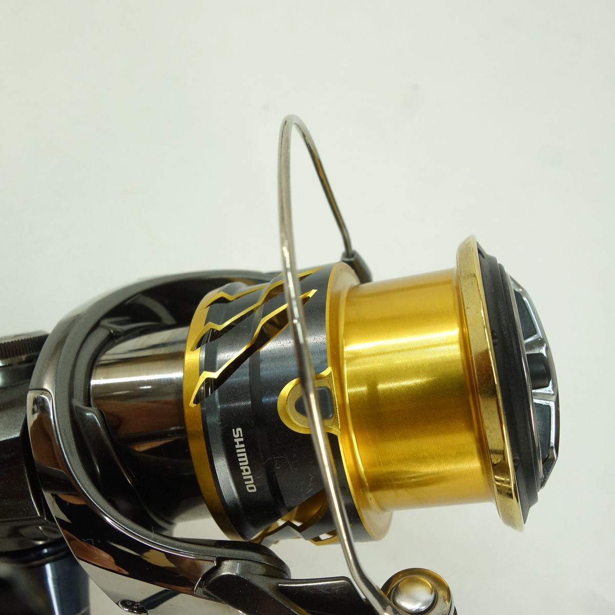 シマノ 20ツインパワー 4000MHG ※中古 - メルカリ