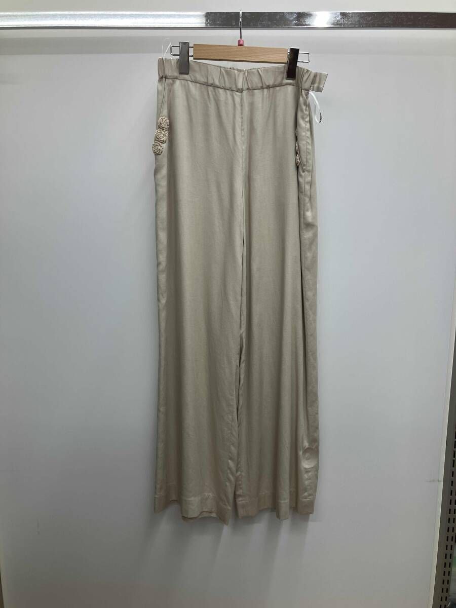 INGEBORG インゲボルグ ロングパンツ サイズ3 ベージュ