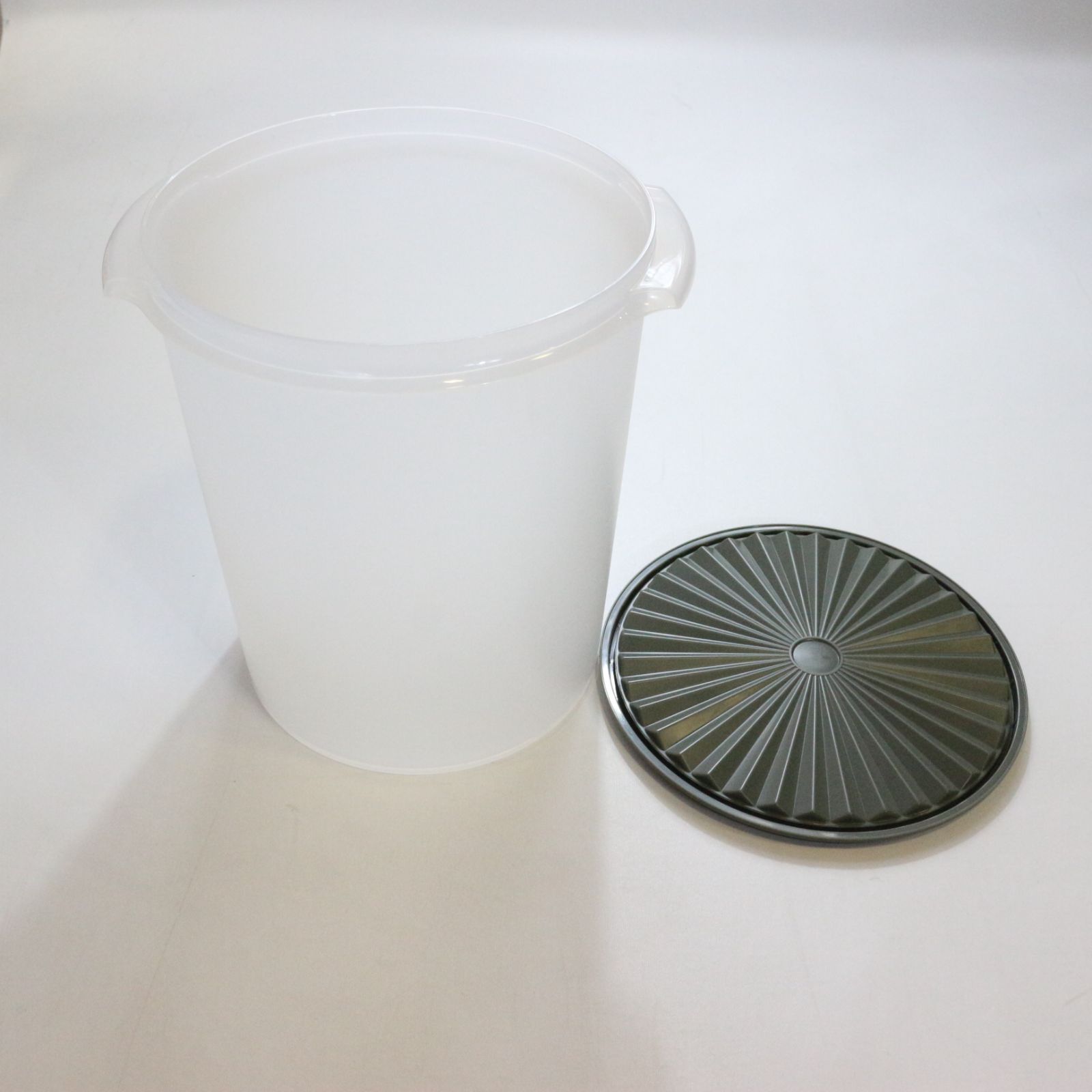 B級品】【TM_378】Tupperware タッパーウェア マキシデコレーター