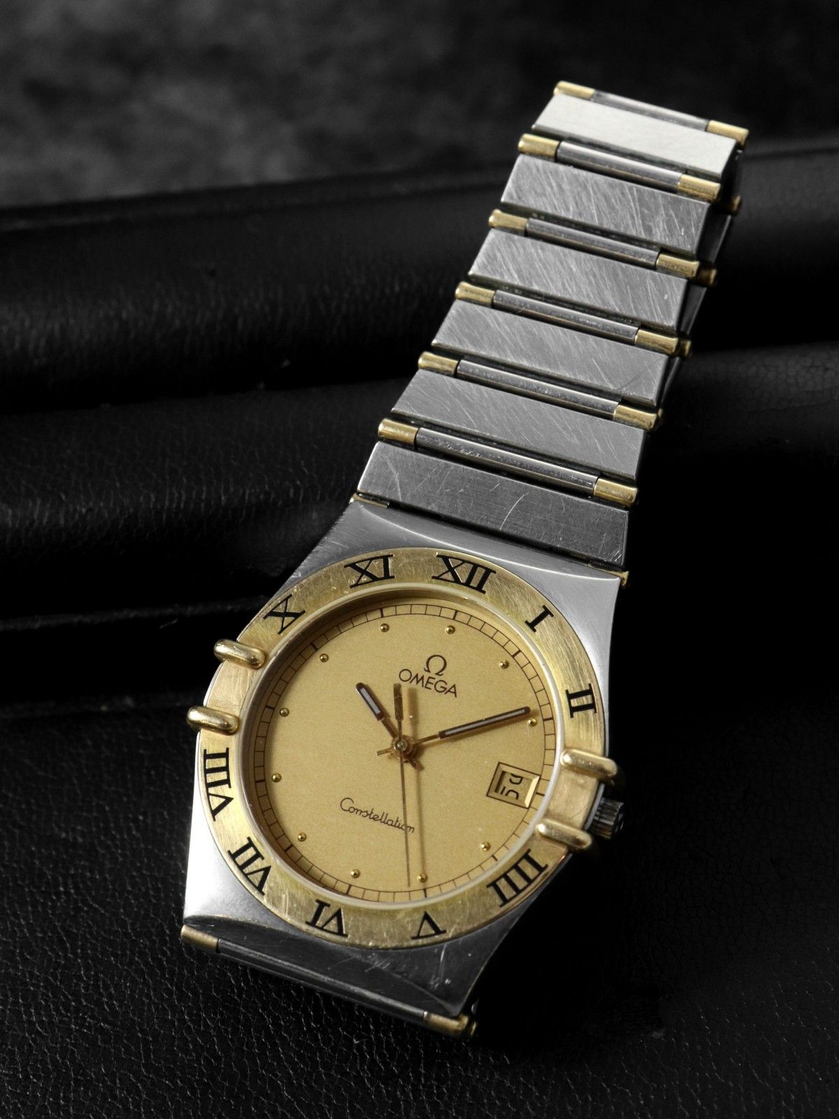 OMEGA オメガ 1210.10 コンステレーション YGベゼル ハーフバー 腕時計 クオーツ ゴールド