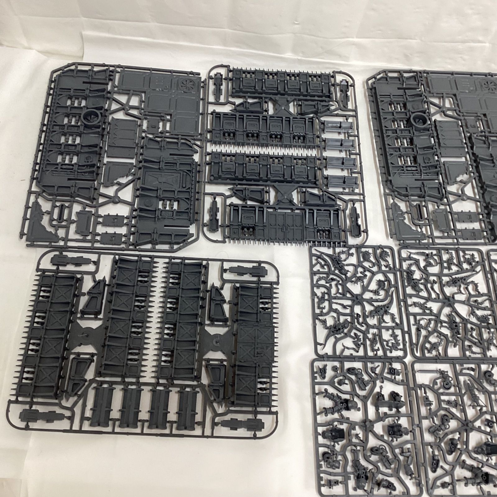 WARHAMMER ウォーハンマー 40000 アルティメット・スターターセット