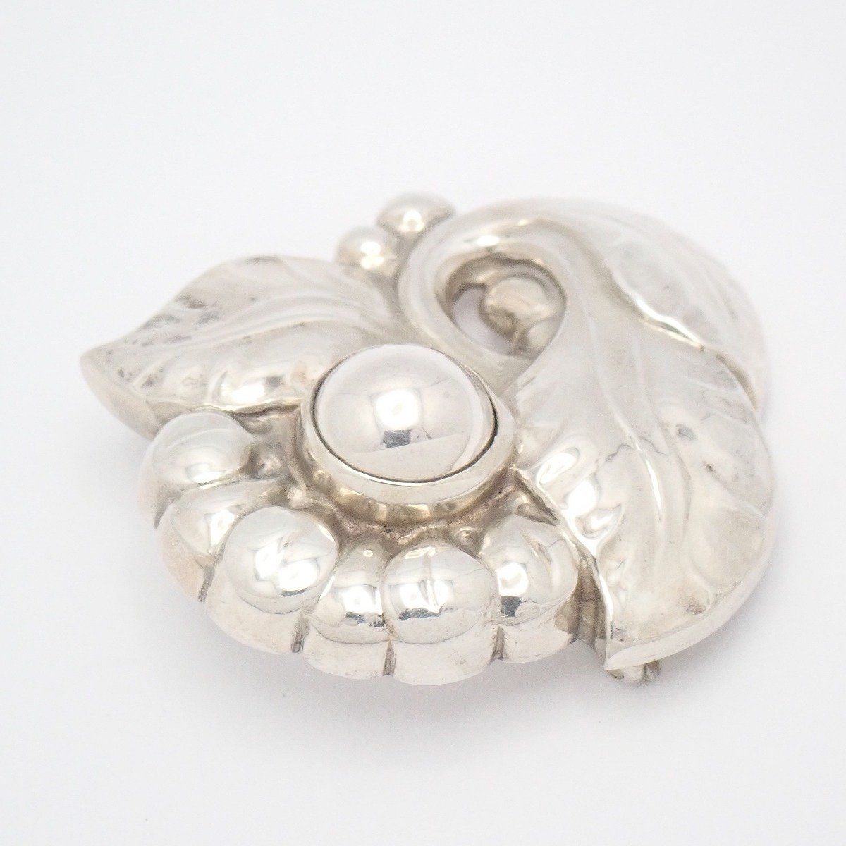 ジョージジャンセン ホワイト シルバー 花形 ブローチ GEORG JENSEN ジョージジェンセン 71 ブローチ シルバー925【いおき