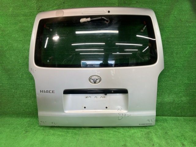 ハイエース KDH205V バックドア・リアゲート DX 4WD 3人 アサヒ M2H3 67005-26B00 1E7