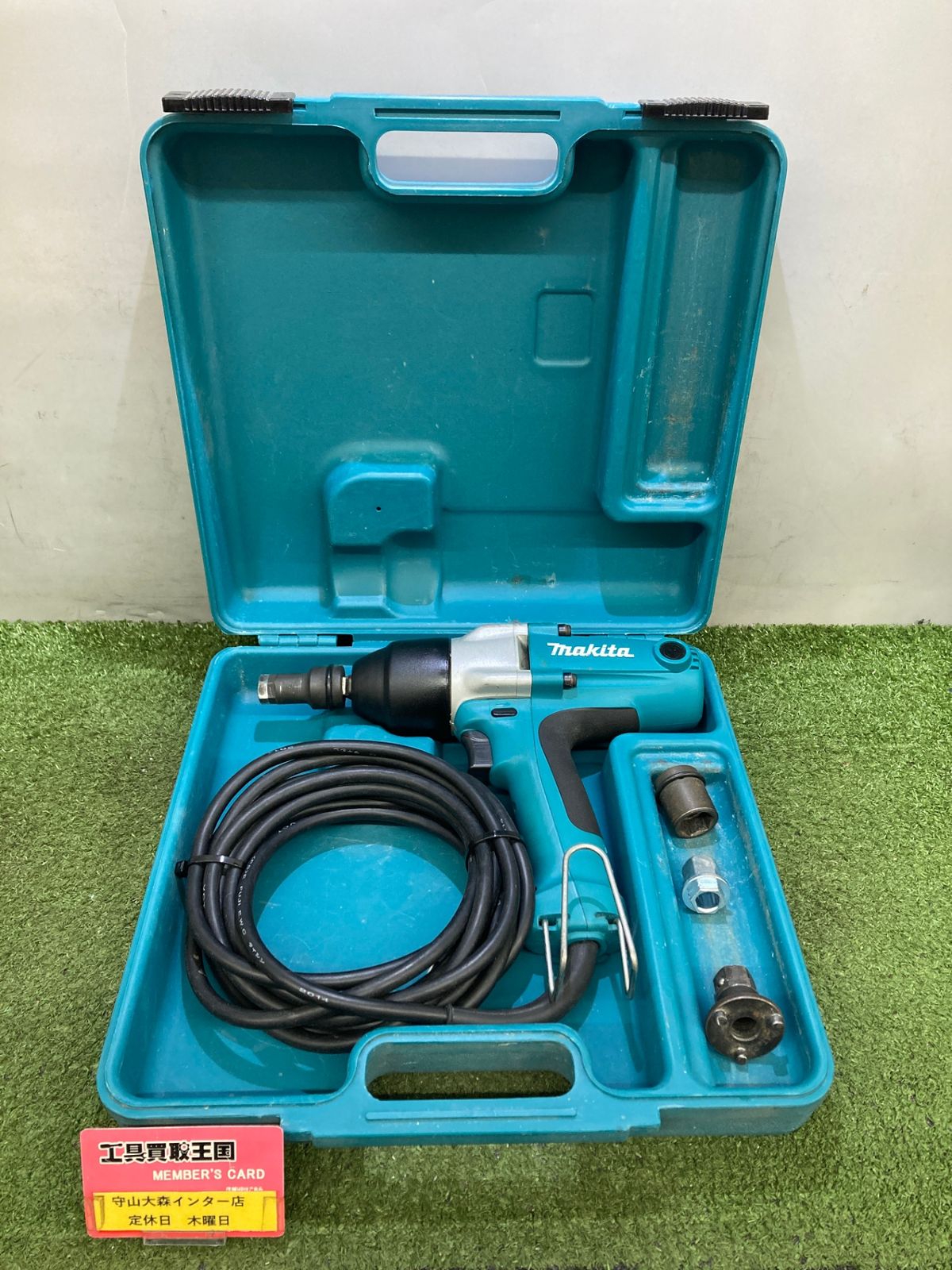 【中古品】【0921】★makita(マキタ) 100vインパクトレンチ TW0250 ITIYZK4B2VKS