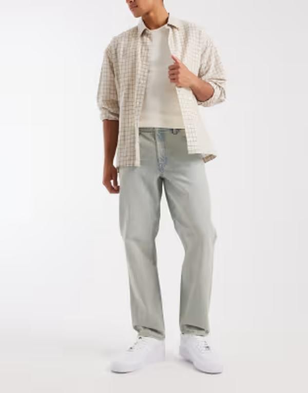 エイソス メンズ ボトムス デニムパンツ ジーンズ ASOS DESIGN straight jeans in light wash blue with pleats LIGHT WASH BLUE