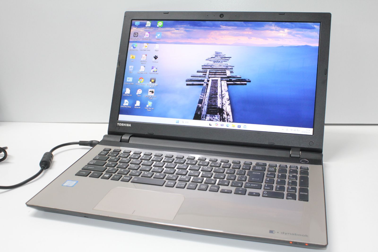 Dynabok AZ85/UG i7 メモリ8GB　訳アリ品 東芝 dynabook AZ85/UG 第6世代Core i7 SSD512GB - メルカリ
