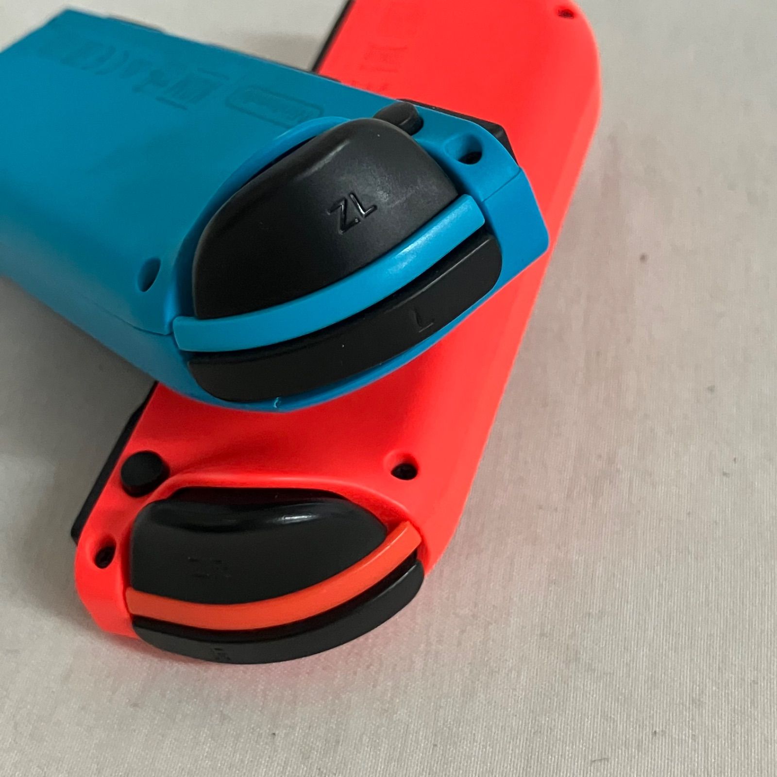 Switch バッテリー強化版　箱無し 中古 Nintendo Switch バッテリー強化版 箱無し 本体のみ YD6102 c090