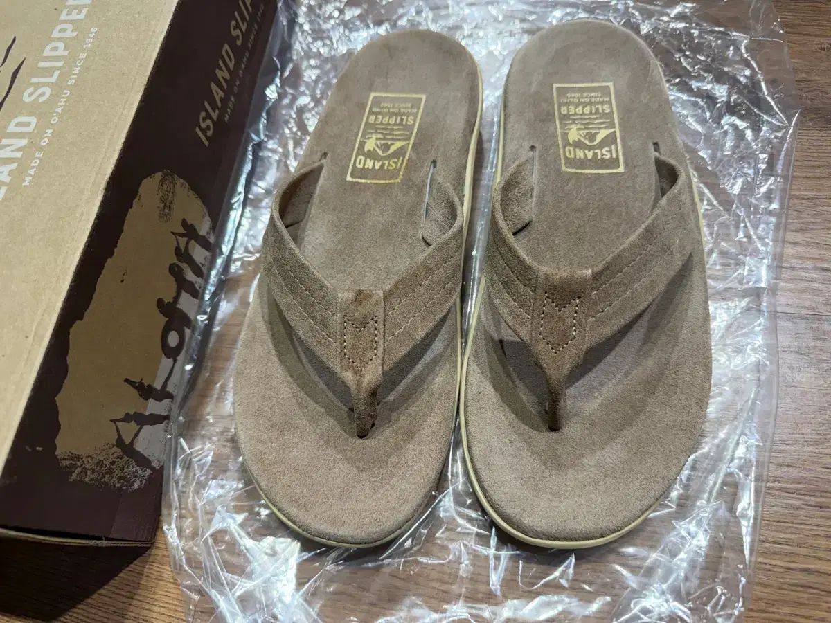 (新品) Island スリッパ トープ pt203 270 ゾンビキックス 付着