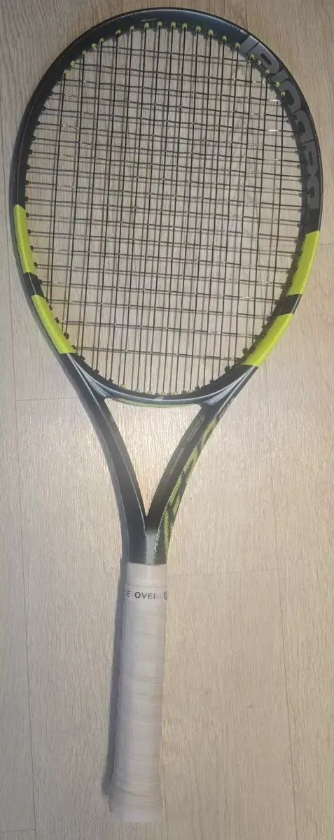 BabolaT（バボラ） 2026 ピュアエアロ 285g チーム テニス ラケット