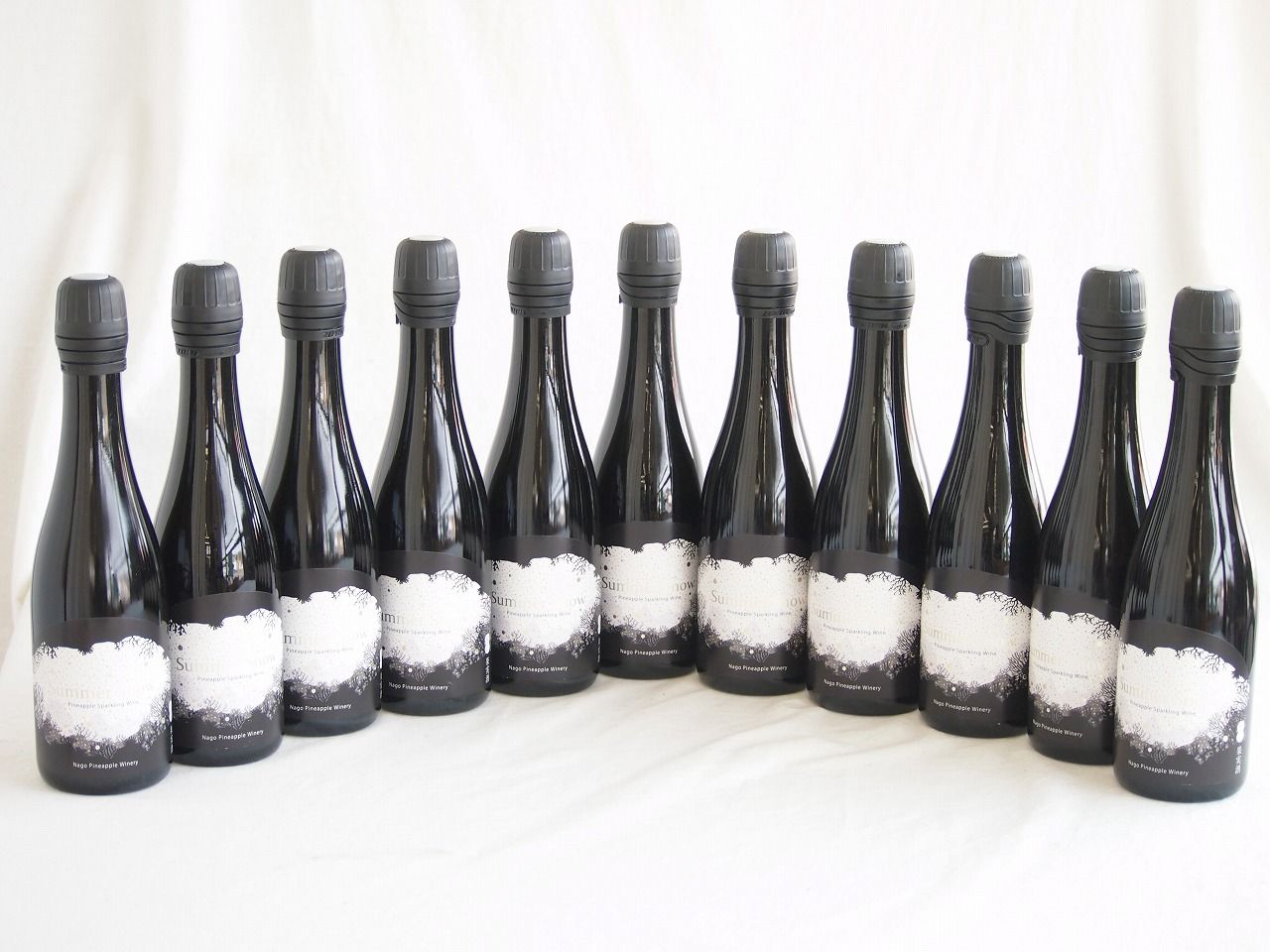 11本セット(名護パイナップルワイナリー サマースノー パイナップルスパークリングワイン甘口(沖縄県)) 375ml×11本