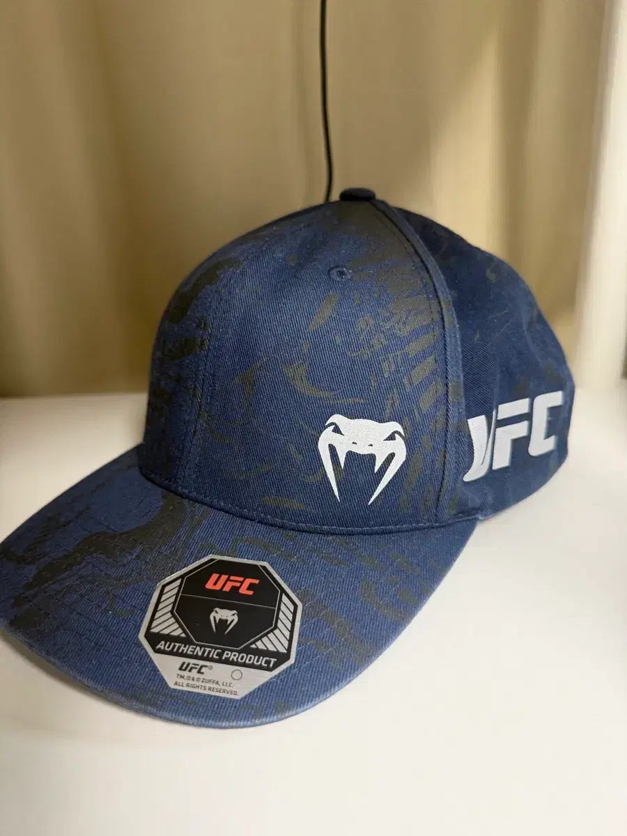ufc VENUM ヴェナム ウール ベースボールキャップ