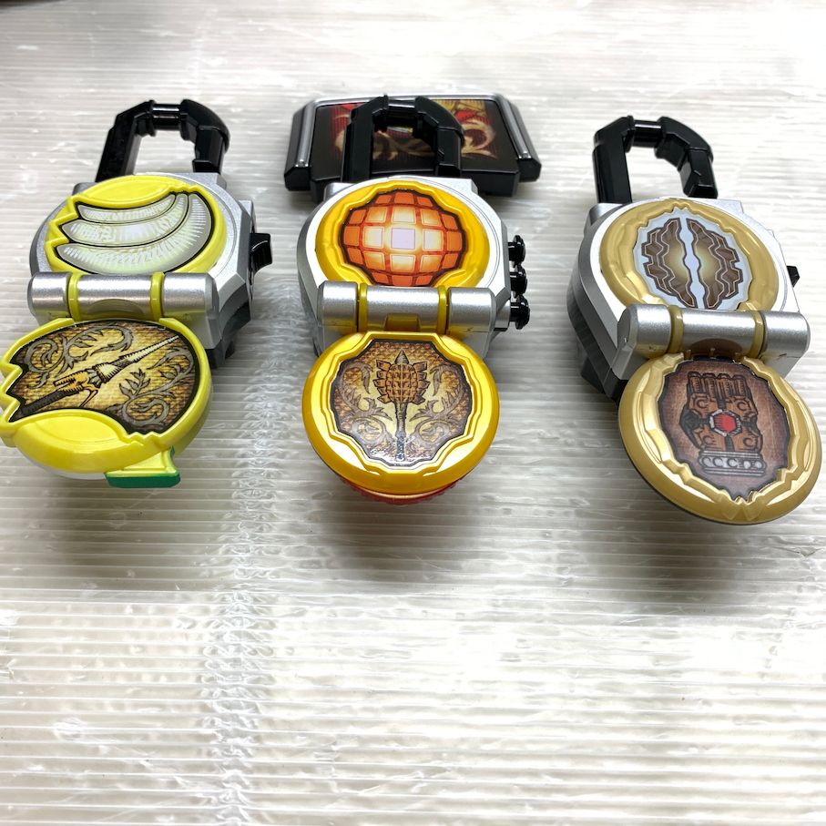 現状渡し品】 CSM ロックシード チームバロンセット 【042-260624-MS
