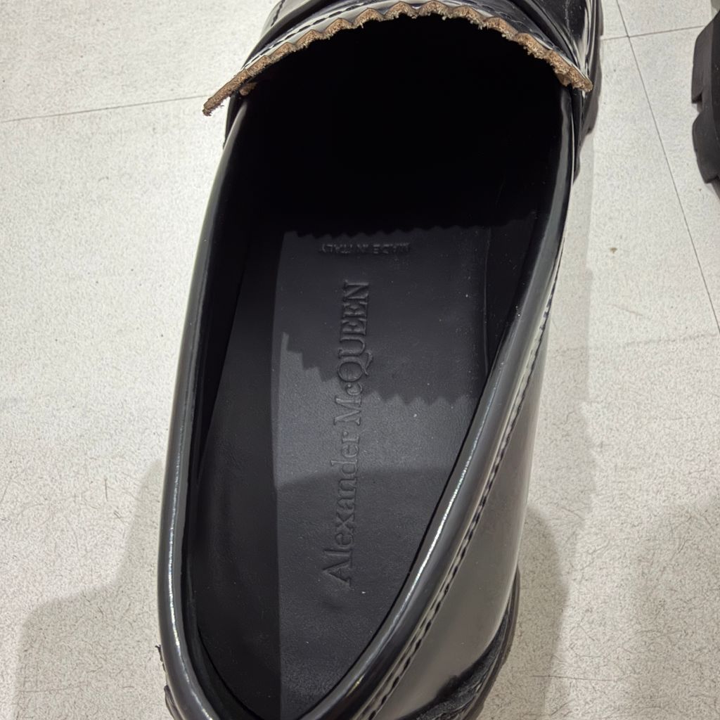 Alexander McQueen アレキサンダー マックイーン Coin Loafers