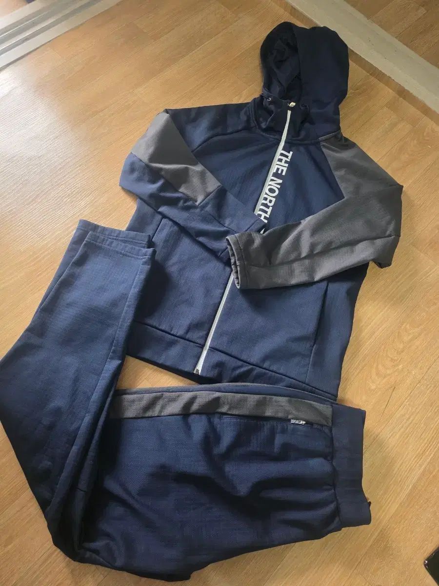 THE NORTH FACE ザノースフェイス トレーナー セット ネイビー/グレー