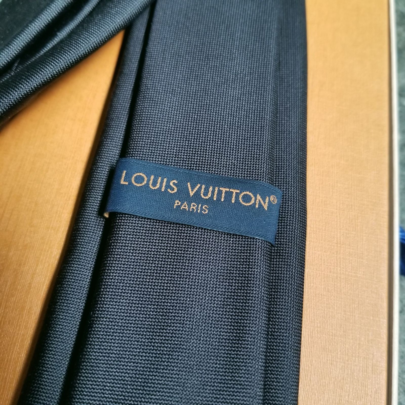 LOUIS VUITTON M78764 ネクタイ・モノグラムグラディエント7CM ルイ