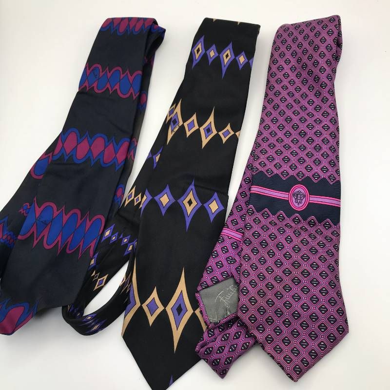 エミリオ・プッチ（Emilio Pucci）ヴィンテージ　シルク100％　ネクタイ　幾何学・アーガイル調　3本セット