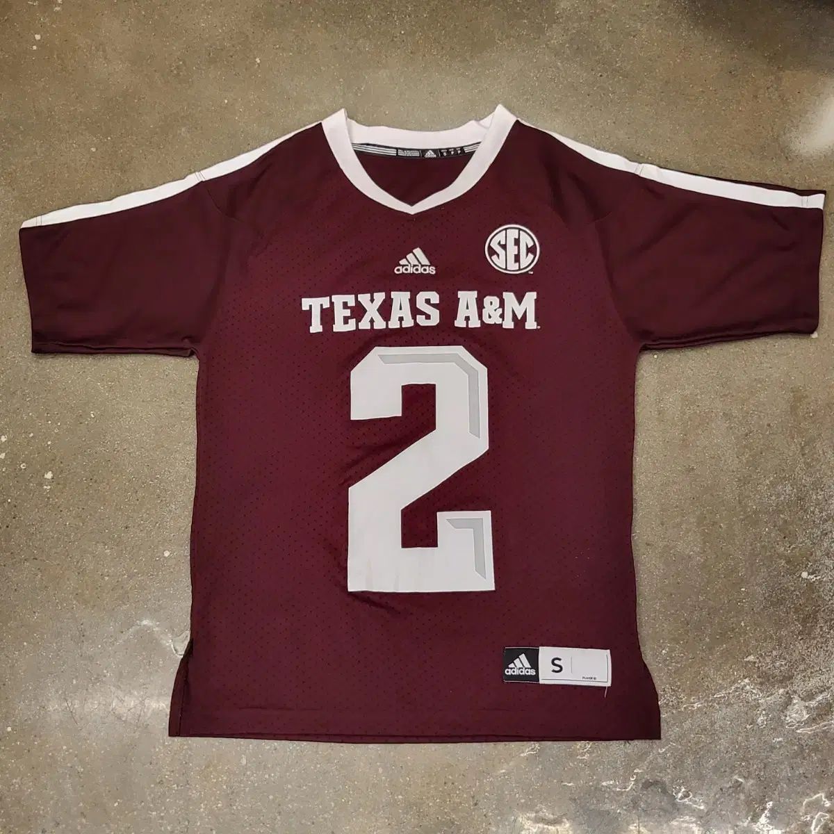 アディダス テキサス A&M ジャージ 半袖
